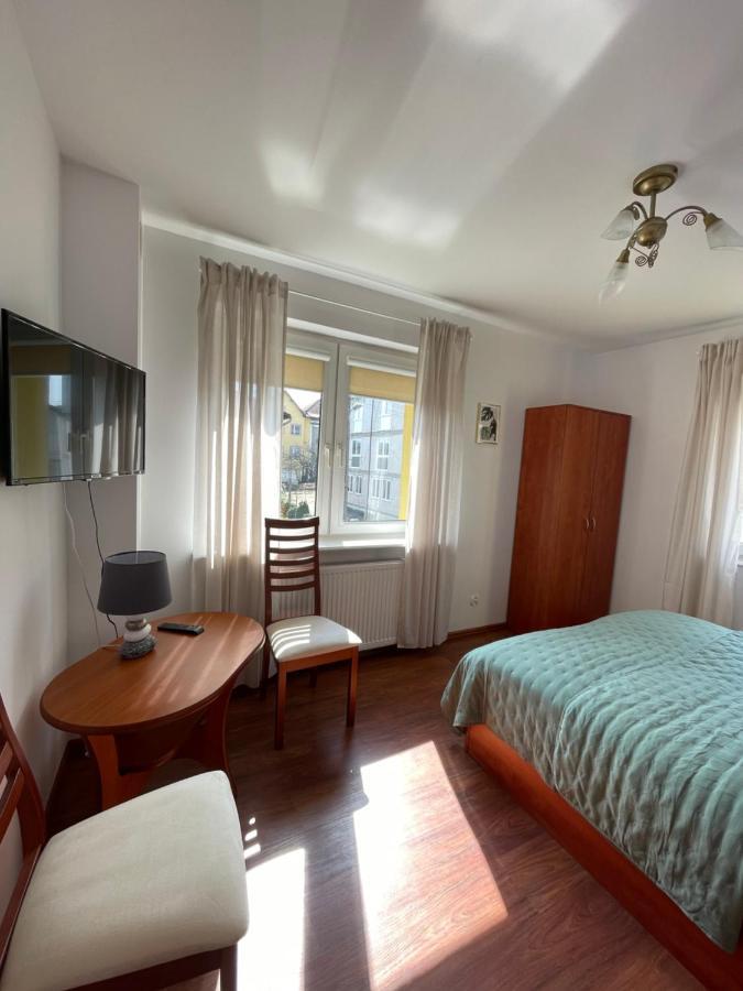 Willa Mira 200 Metrow Od Morza Misdroy Exterior foto