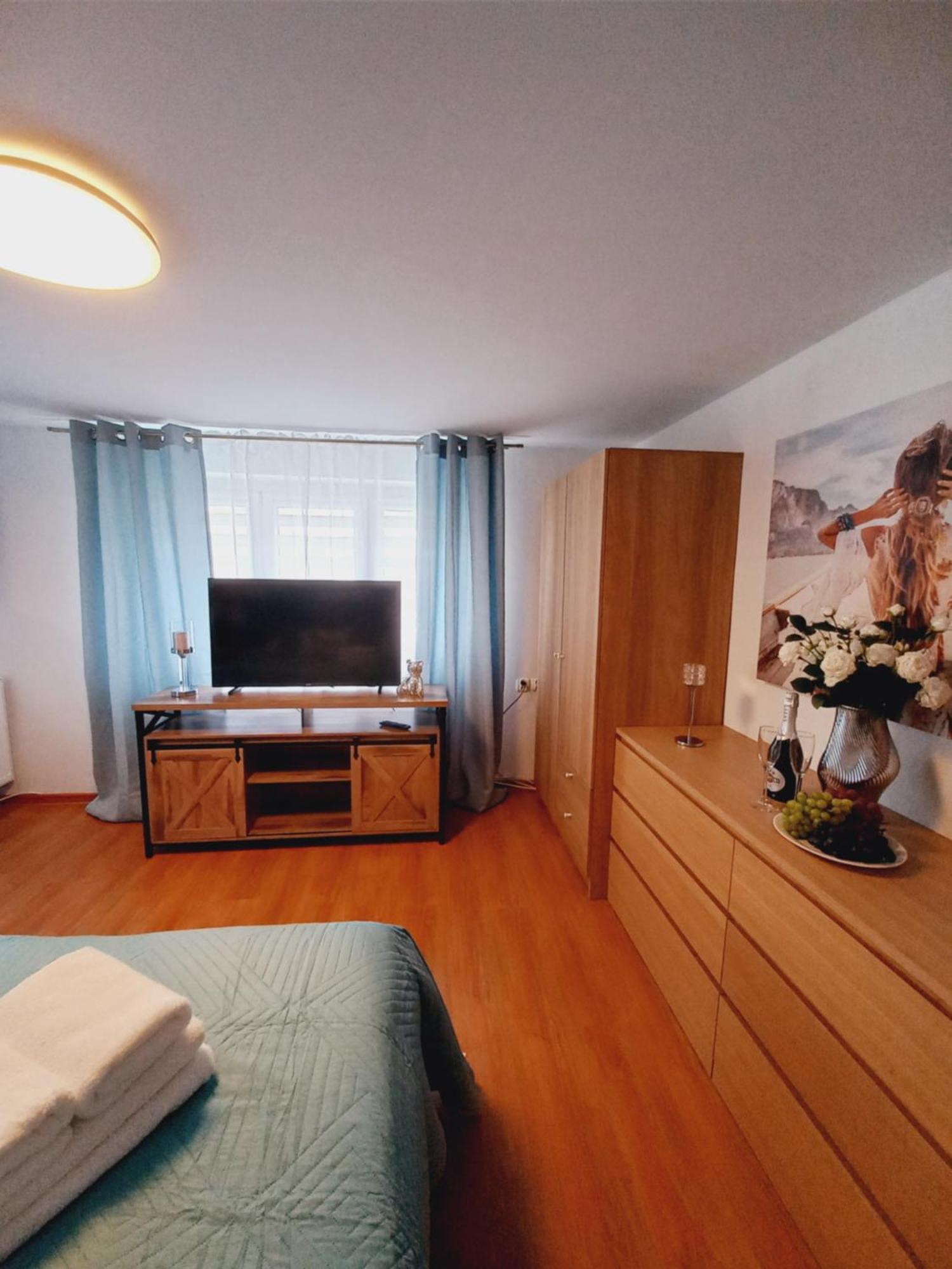 Willa Mira 200 Metrow Od Morza Misdroy Exterior foto